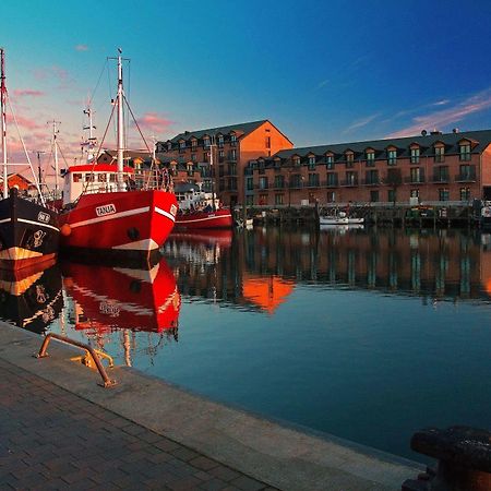 Hafenhotel Meereszeiten Heiligenhafen Ngoại thất bức ảnh