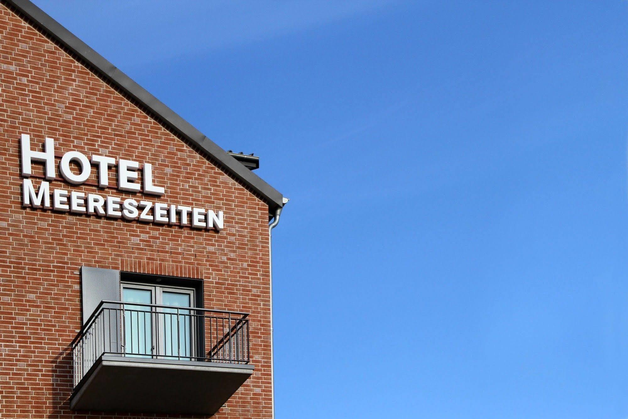 Hafenhotel Meereszeiten Heiligenhafen Ngoại thất bức ảnh