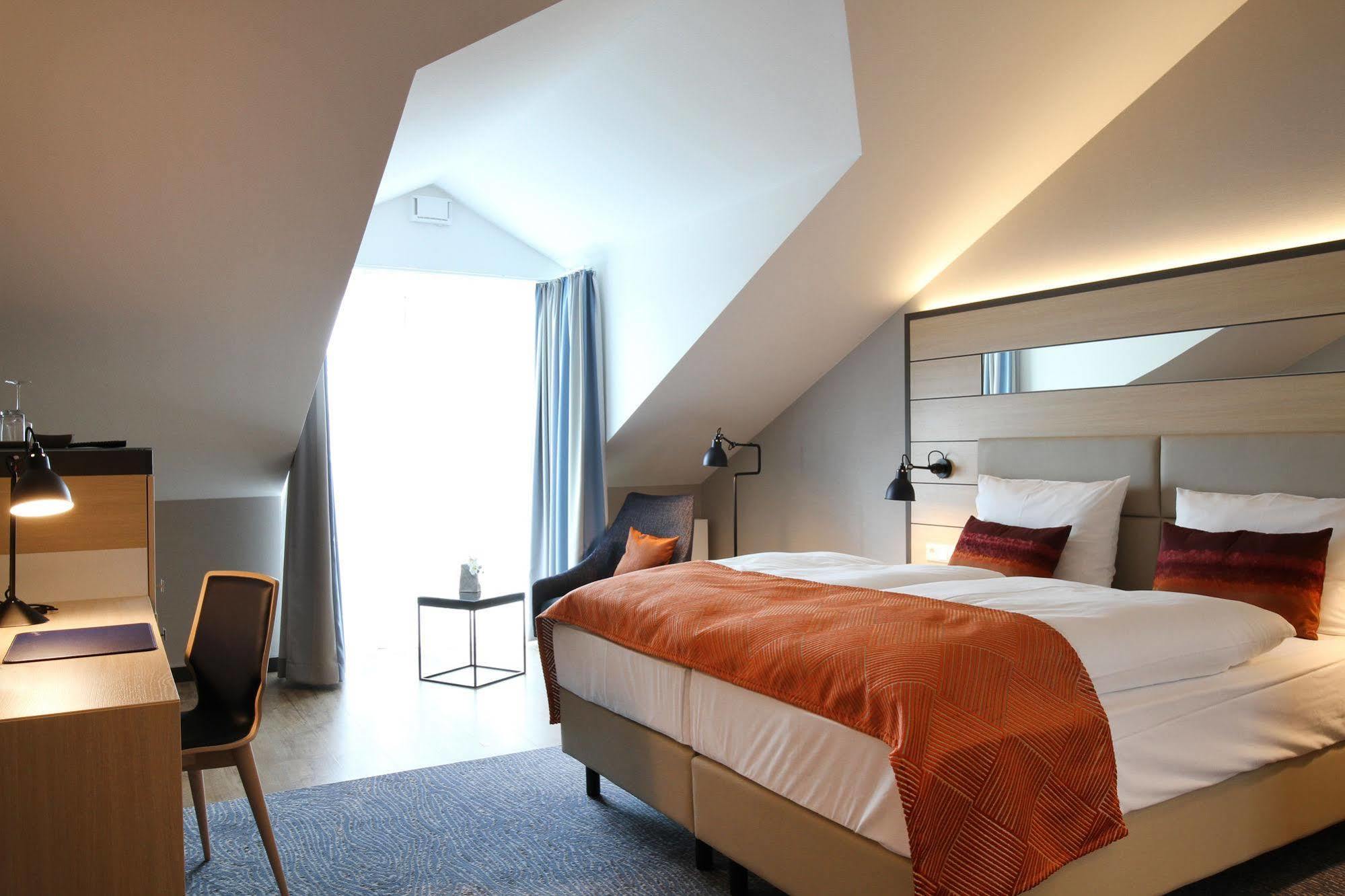 Hafenhotel Meereszeiten Heiligenhafen Ngoại thất bức ảnh